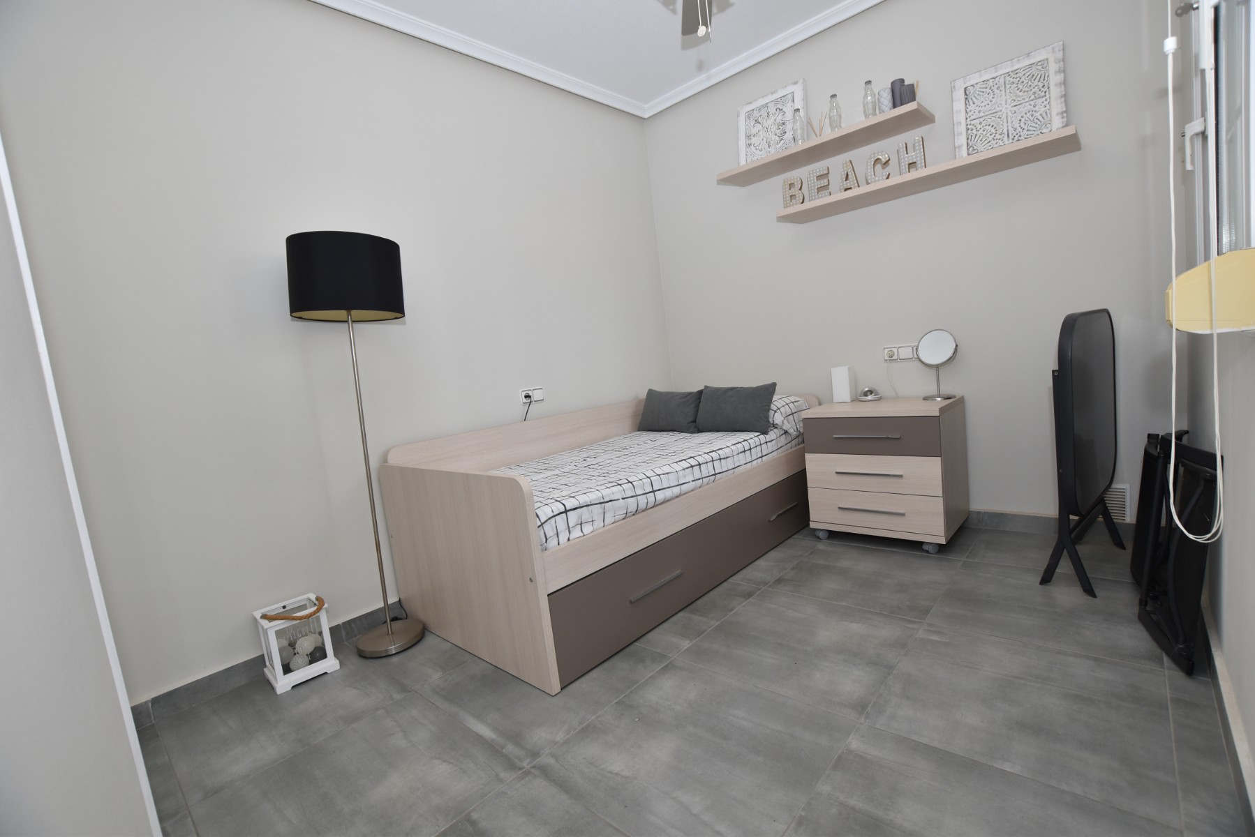 o_1jk0c597e1kegfsp117hi1dnil2k Villa in Orihuela Costa, Alicante