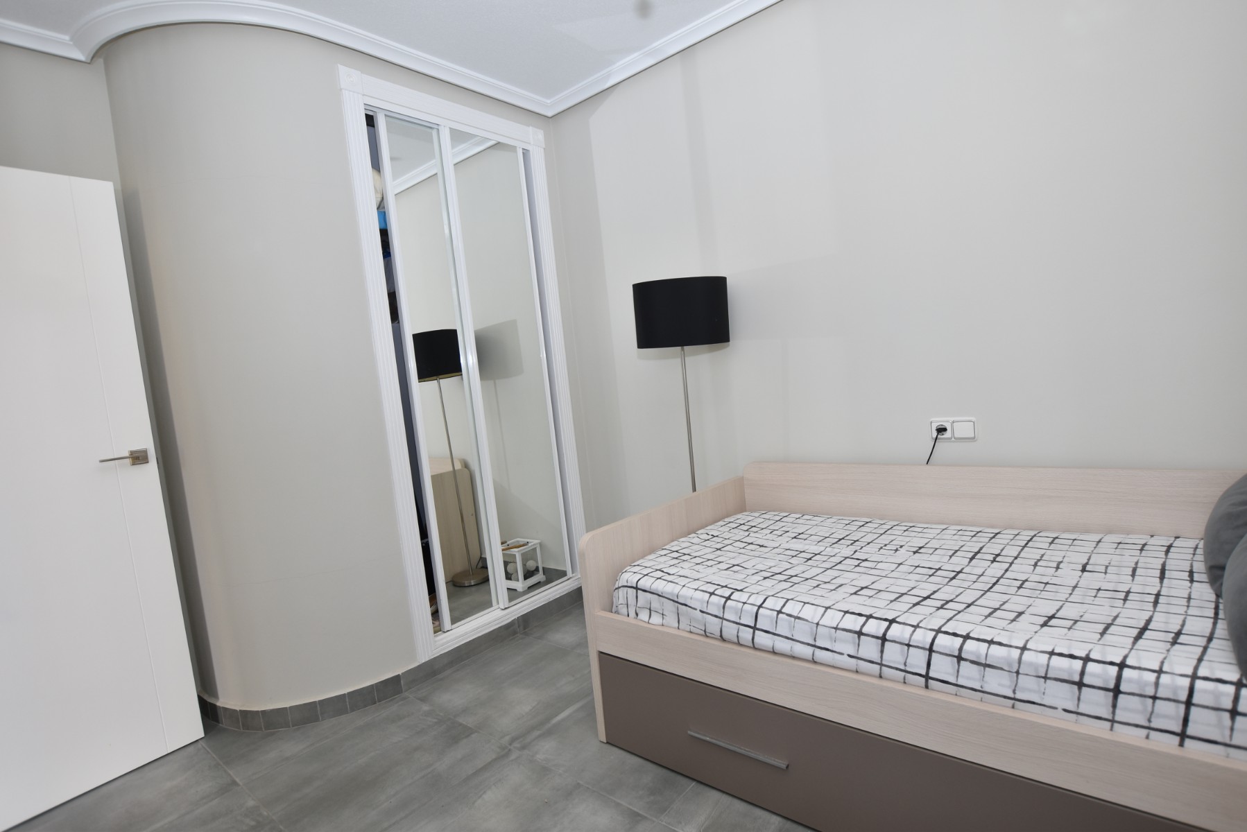 o_1jk0c597eg4eq4jghq1lao1pqp2l Villa in Orihuela Costa, Alicante