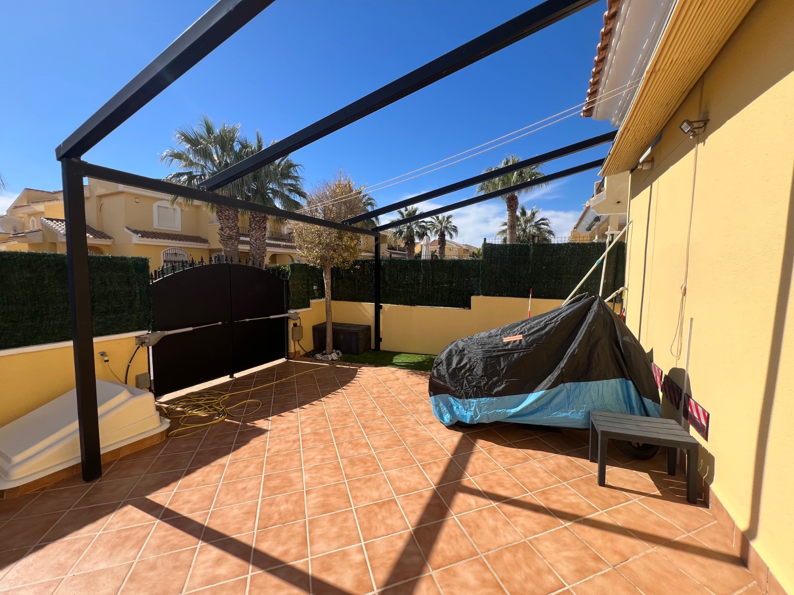 o_1jkd28g18ec3g1s9u41f7s1q032n Villa in Orihuela Costa, Alicante