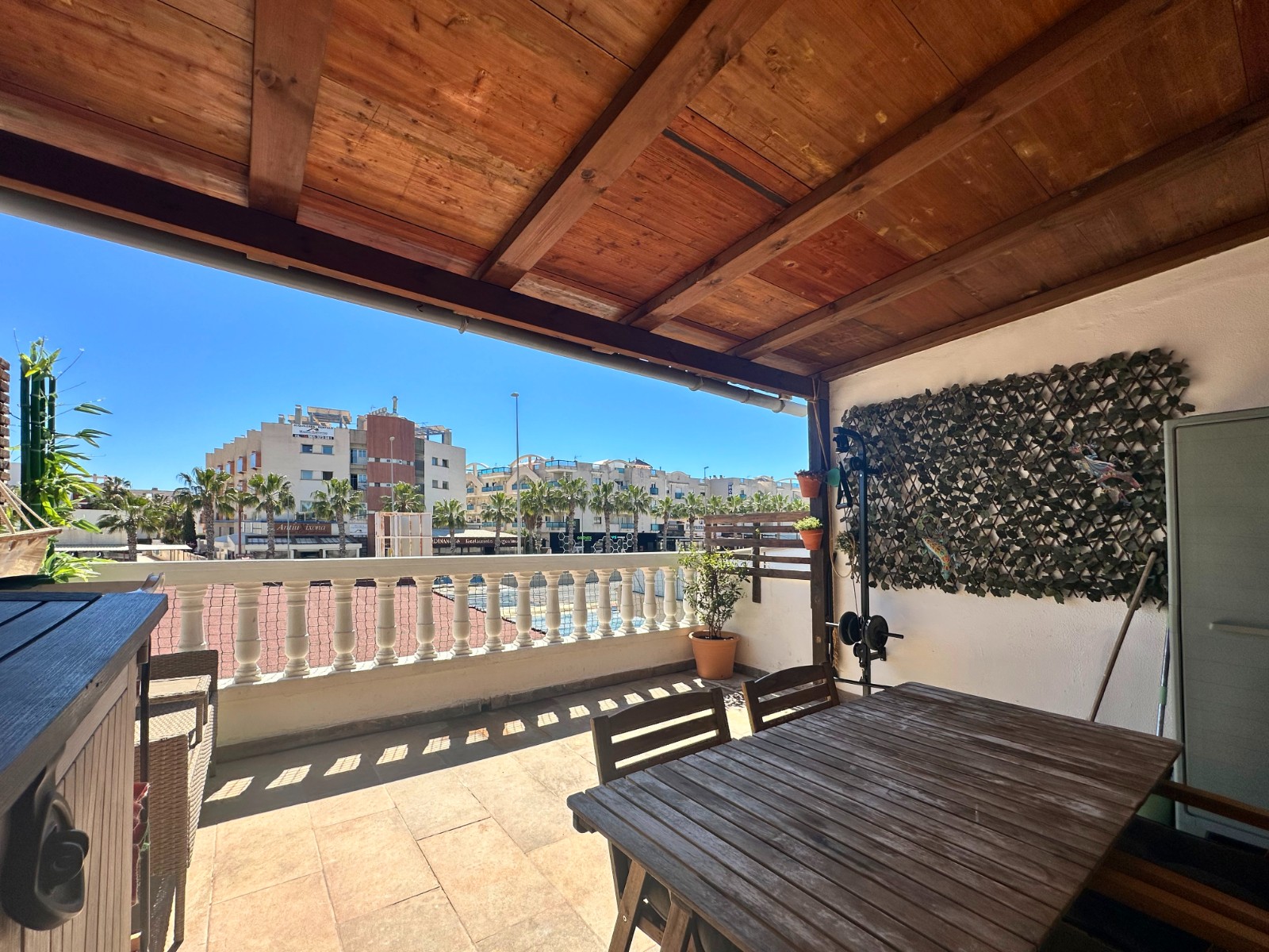 o_1jloodae6hk914lb1c5s1tqh1ern35 Bungalow in Orihuela Costa, Alicante