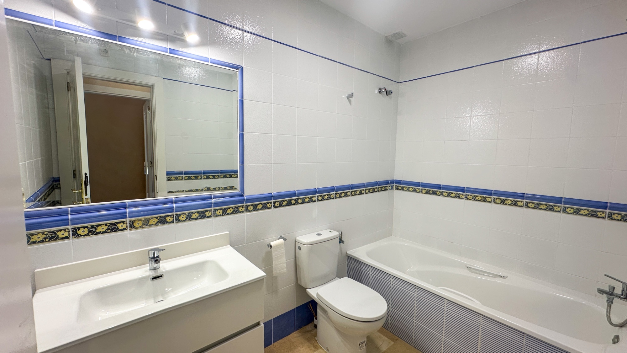 o_1jmb3nd9c119bf4k1ldt1p1515oo2p Town House in Orihuela Costa, Alicante