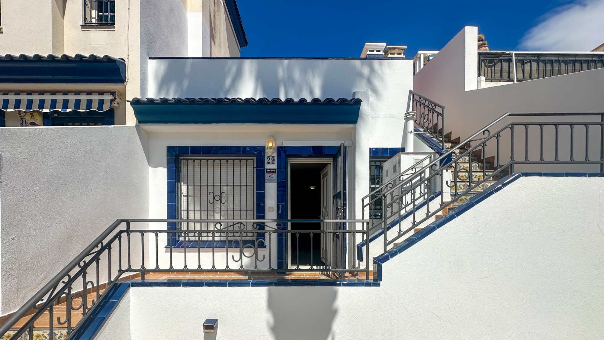 o_1jmb3nd9c16j51bn91nfmvskq8d3f Town House in Orihuela Costa, Alicante