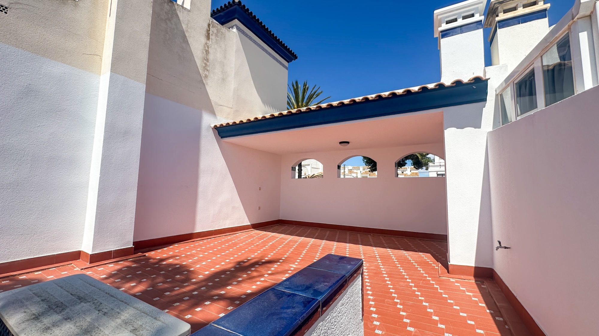 o_1jmb3nd9c1hv1agc1oapmuvcbl35 Town House in Orihuela Costa, Alicante