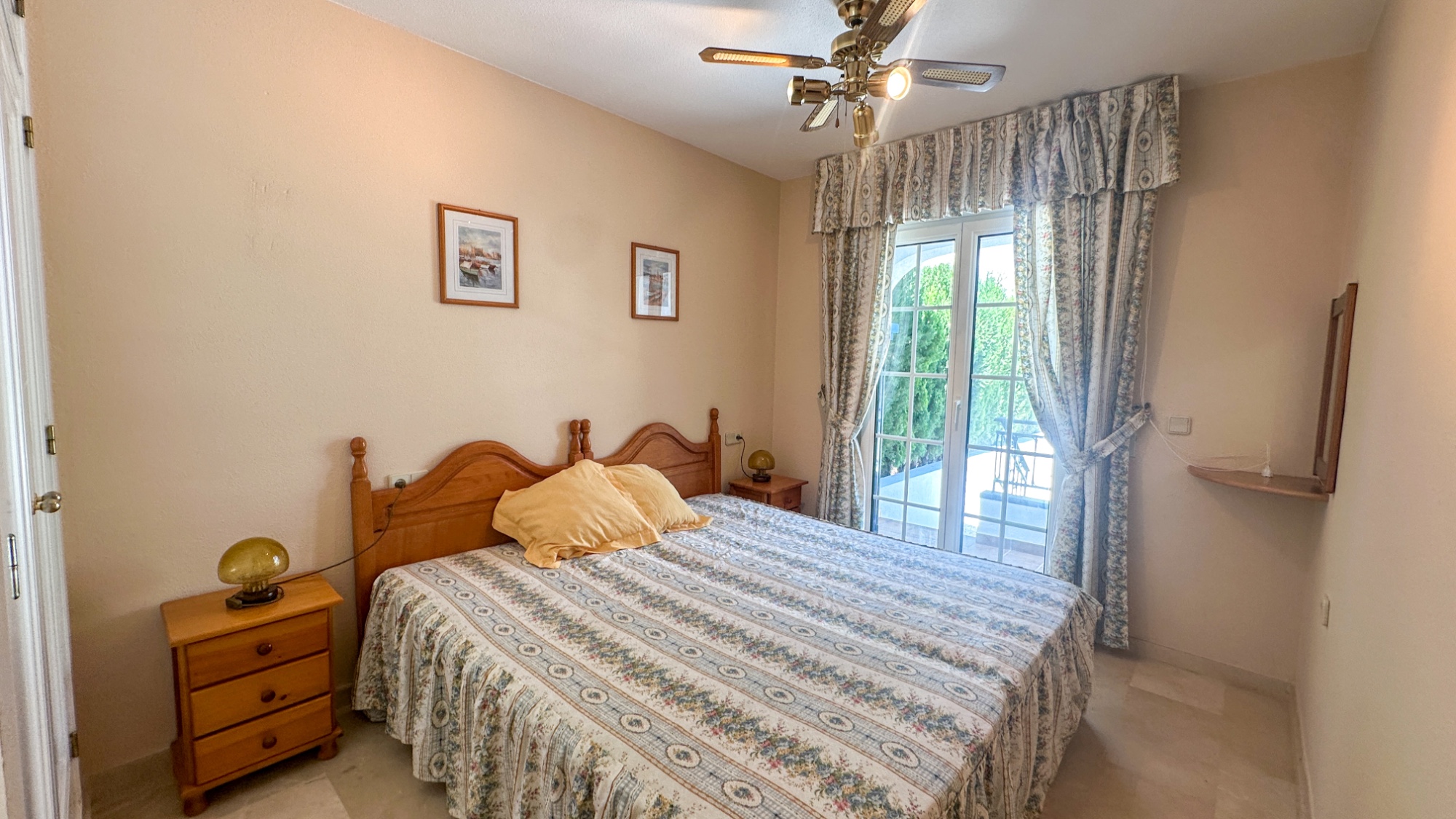 o_1jmb3nd9c1vom17rc39q74capm39 Town House in Orihuela Costa, Alicante