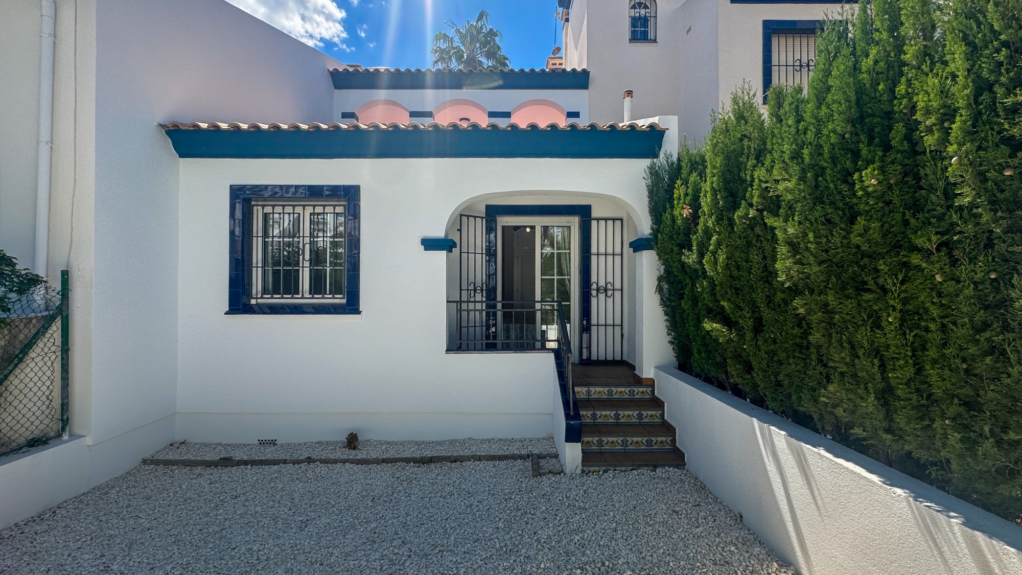 o_1jmb3nd9c8o718p8d6b1adubsm32 Town House in Orihuela Costa, Alicante