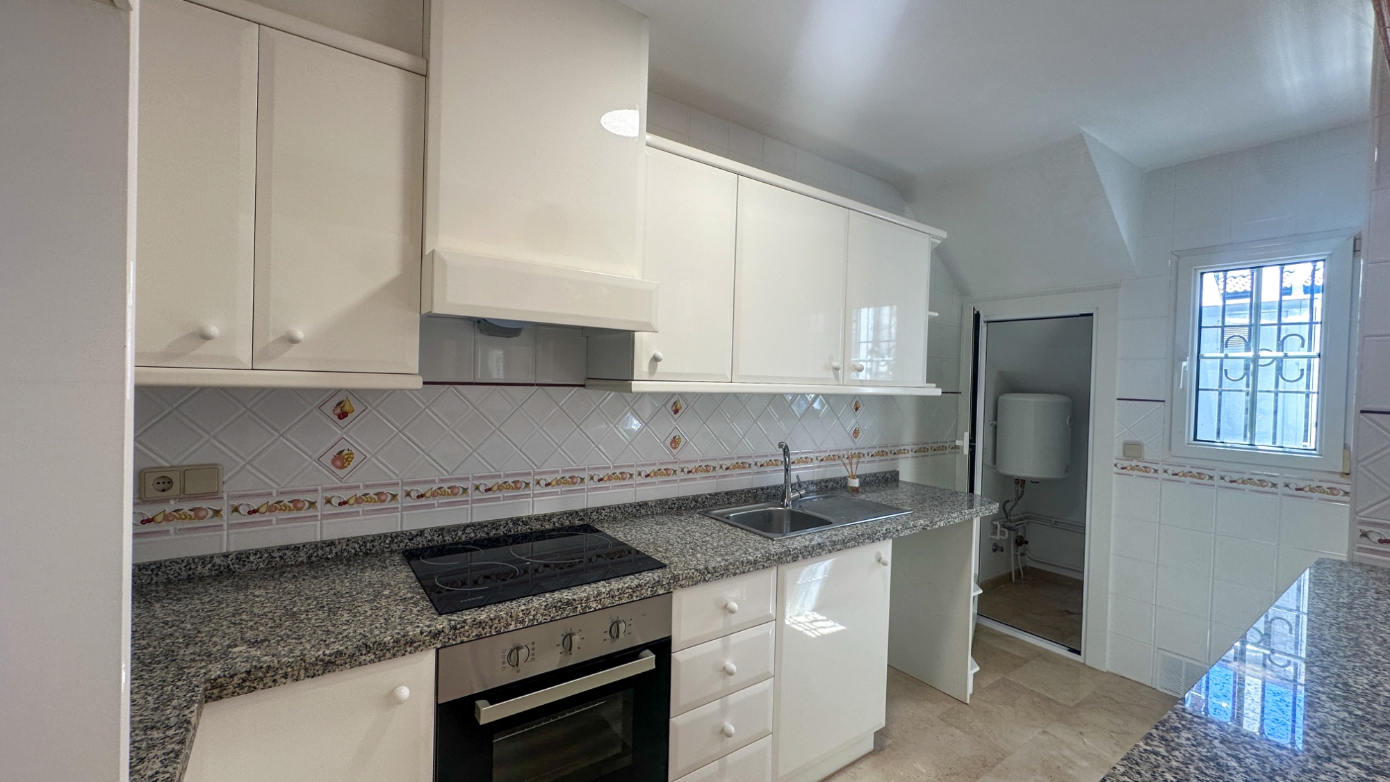 o_1jmb3nd9co7l1efmgt0mp9ki22q Town House in Orihuela Costa, Alicante