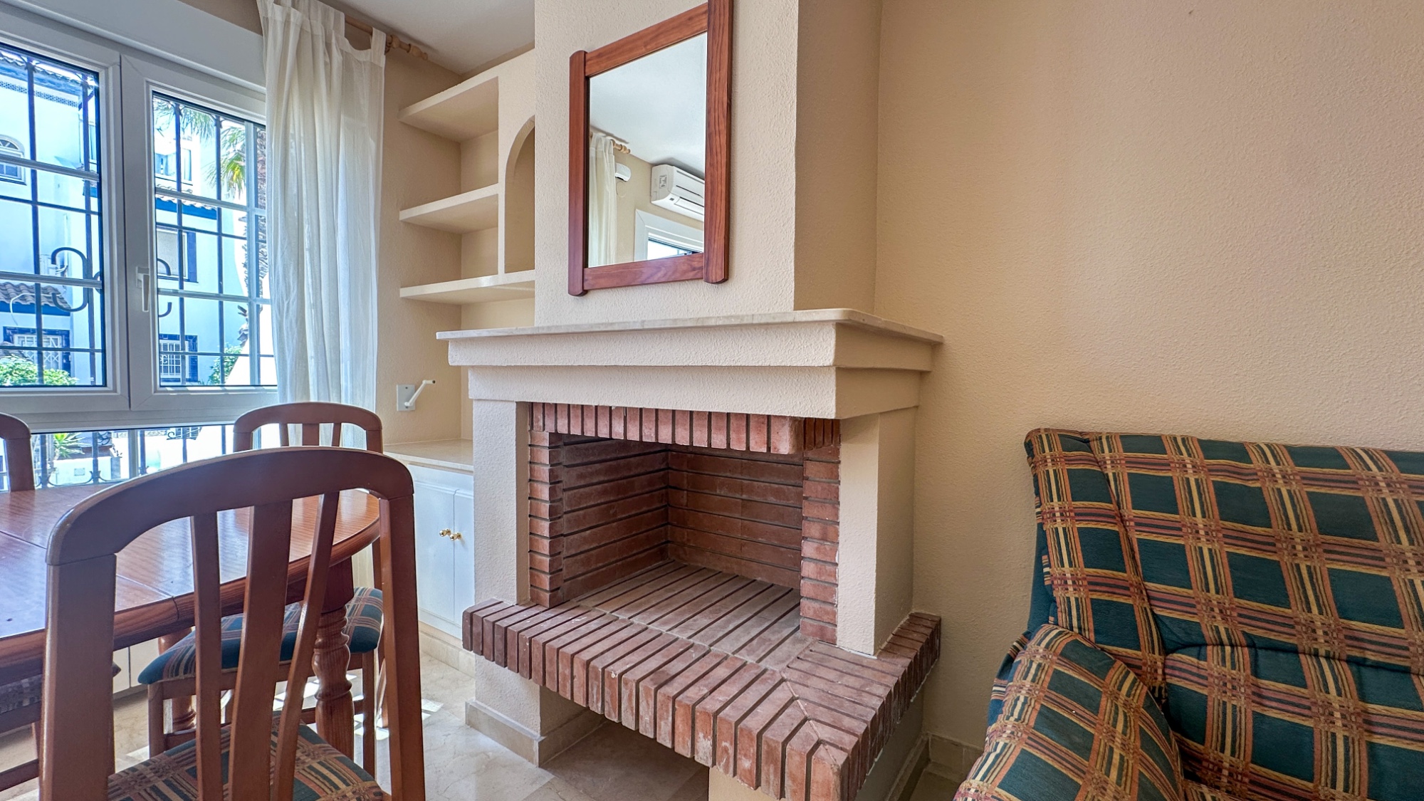 o_1jmb3nd9d1oqsc45prl1f8buig3s Town House in Orihuela Costa, Alicante