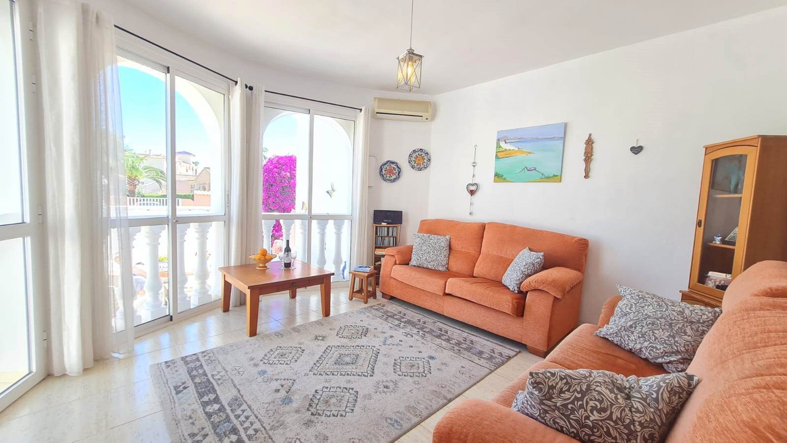 o_1jplcpenqfje137v1q261mmk121k64 Villa in Orihuela Costa, Alicante