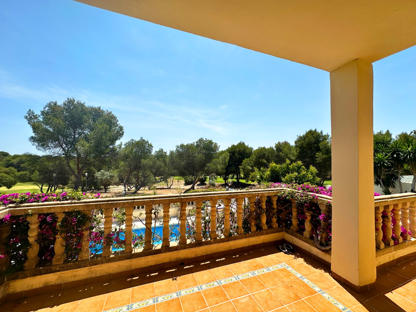 o_1jq49dffr20k1uob1kjl1o2m8kood Villa in Orihuela Costa, Alicante