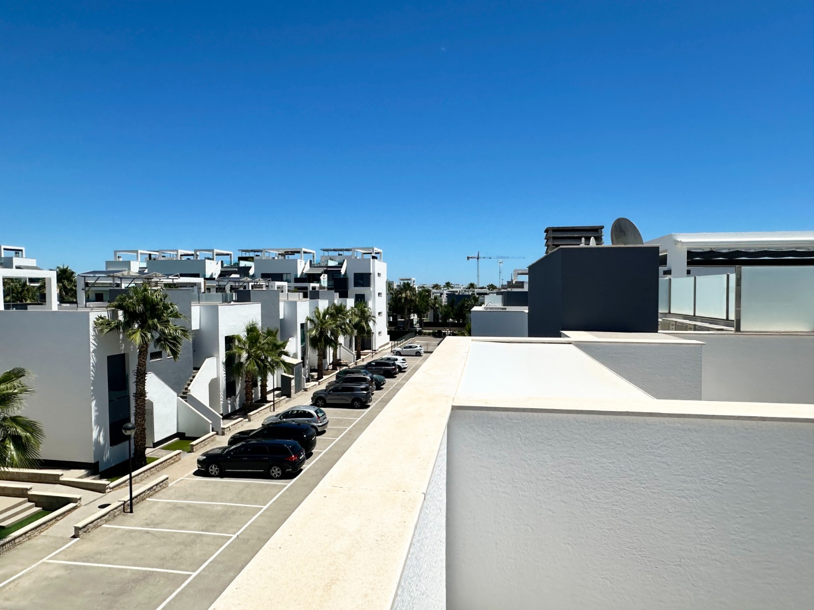 o_1jq989il0192bdti1lol1cr4s359n Apartment in Guardamar del Segura, Alicante