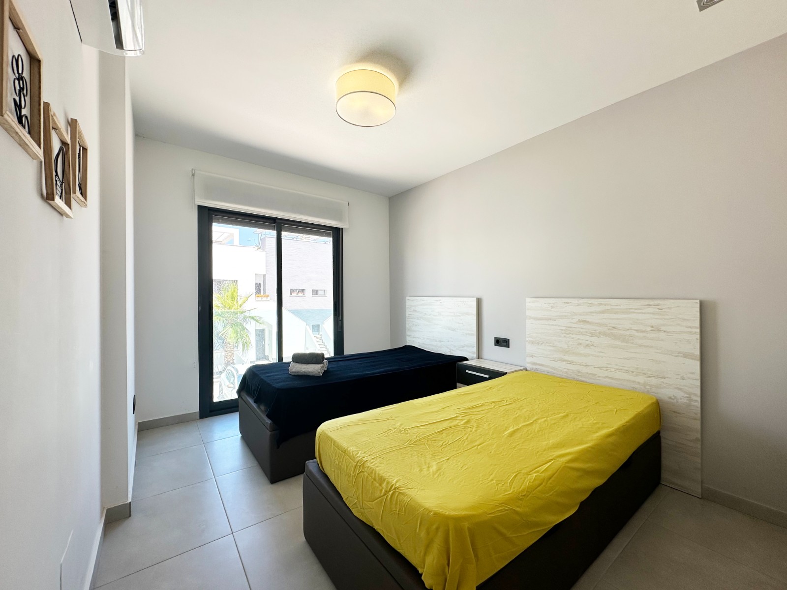 o_1jq989il01qg41mmd1uesrtd9019i Apartment in Guardamar del Segura, Alicante