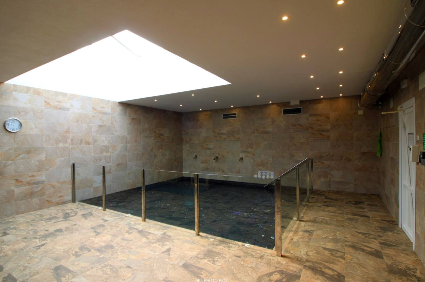 o_1jq98ou636bq1h1k115d1th7i0s1m Apartment in Guardamar del Segura, Alicante