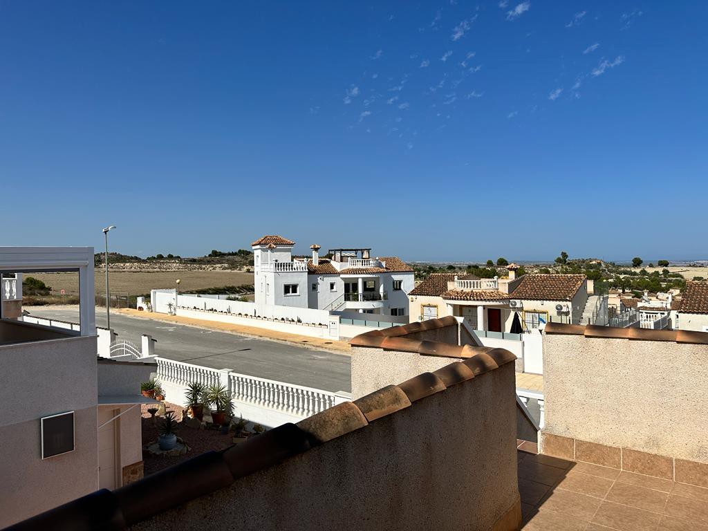o_1jqm79r4edib15ga1fo01bsr1n9h70 Villa in San Miguel de Salinas, Alicante