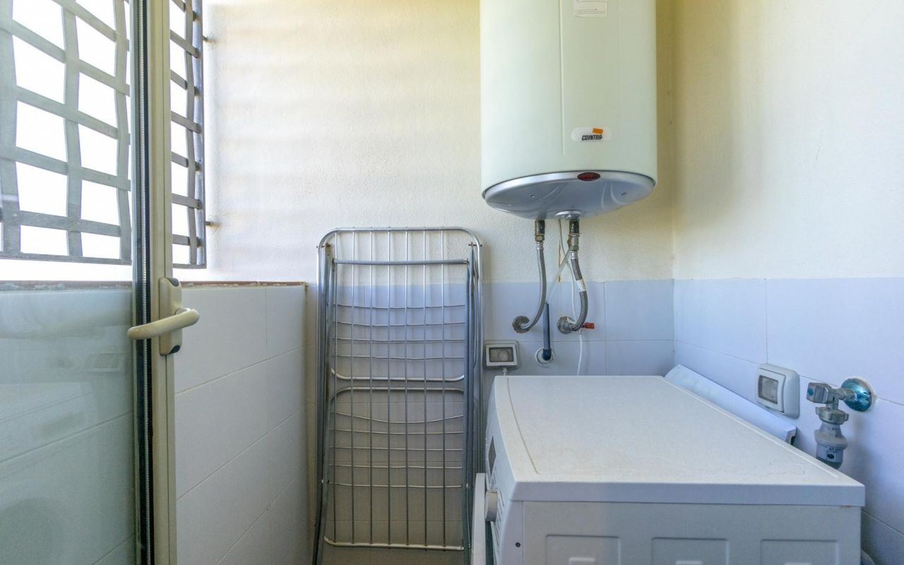 o_1jqmpc27hdkvu6n1i2llpq1ag2n Penthouse in Orihuela Costa, Alicante