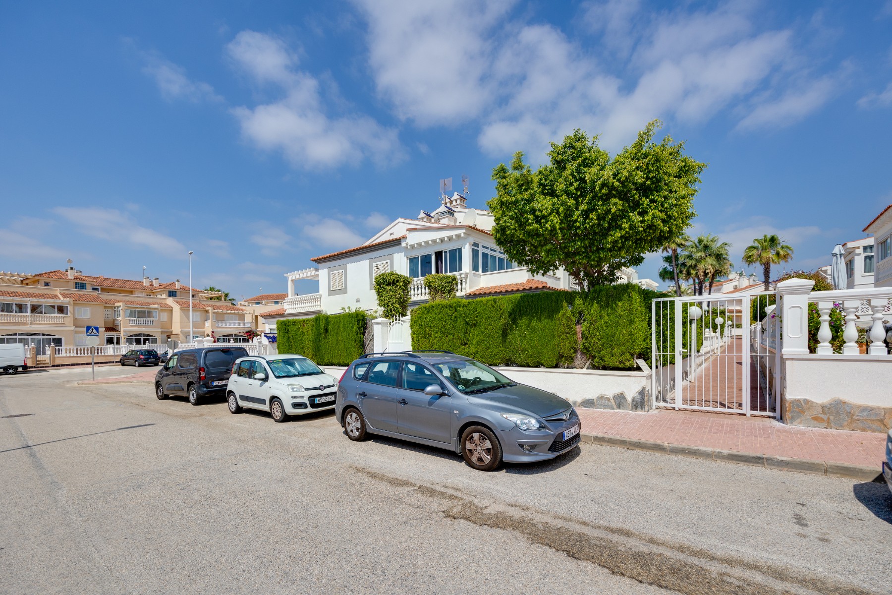 o_1jqr0l3h811vb1jb31n8qs5p1h3u4j Apartment in Orihuela Costa, Alicante