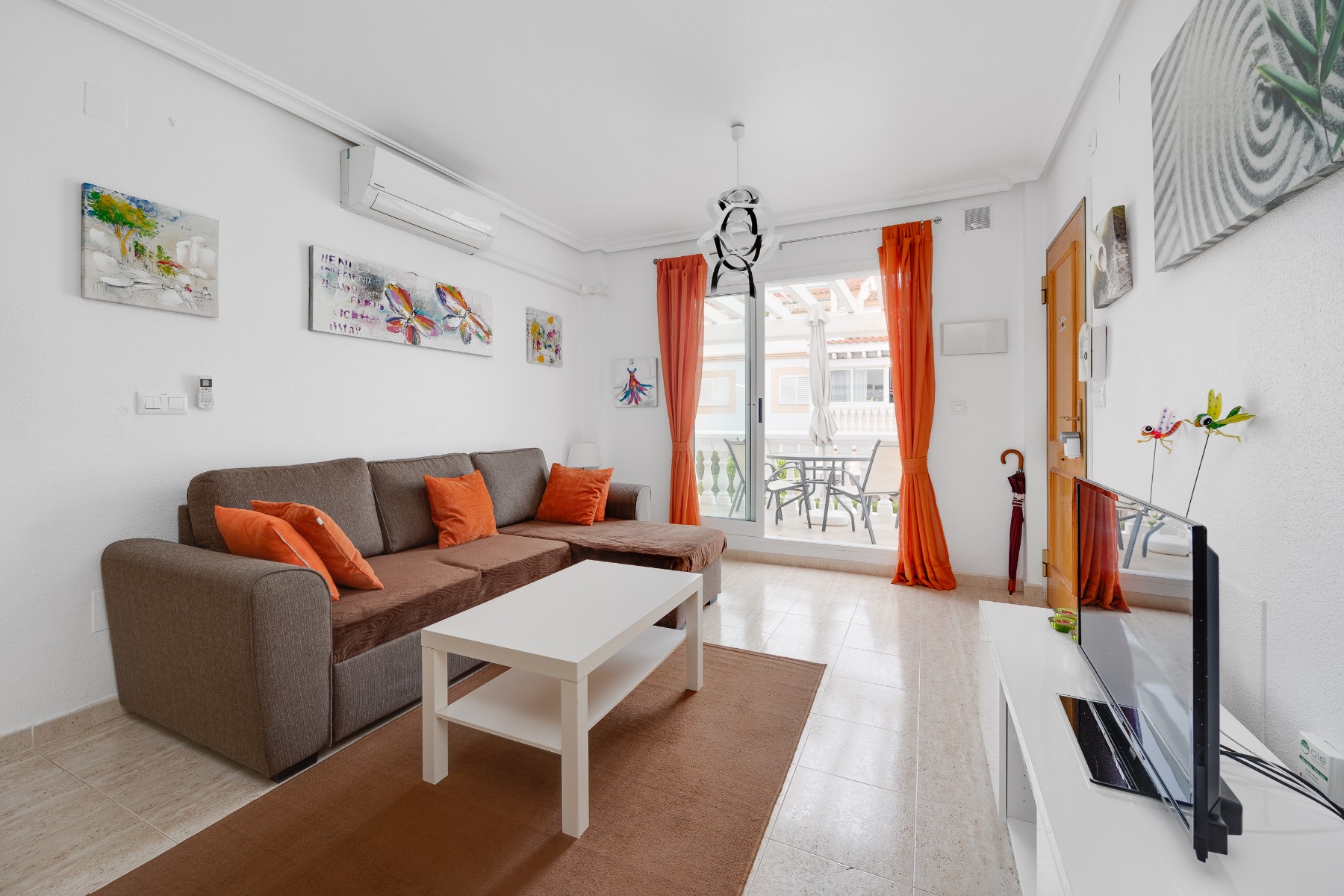 o_1jqr0l3h81ed71f9e12b71b78151c41 Apartment in Orihuela Costa, Alicante