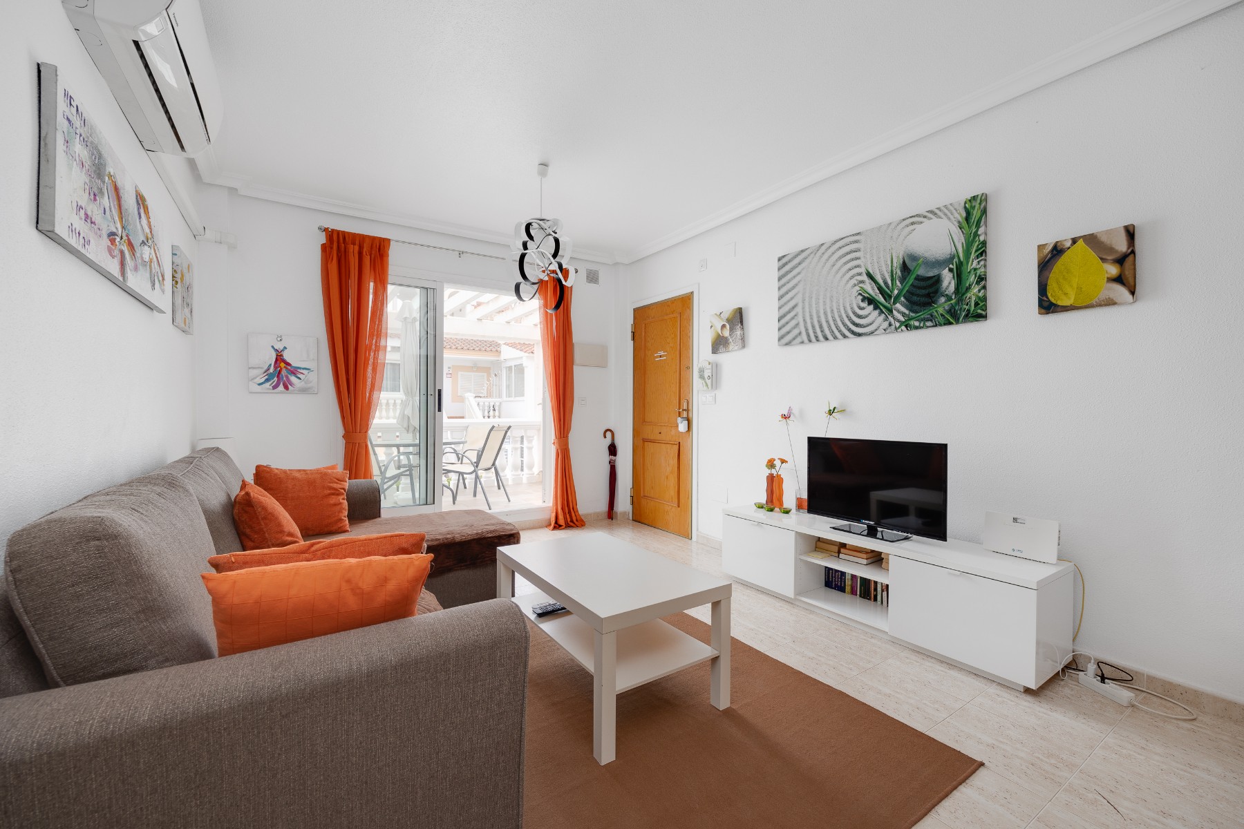 o_1jqr0l3h81kjs1d7p6ep1t5m4p73v Apartment in Orihuela Costa, Alicante