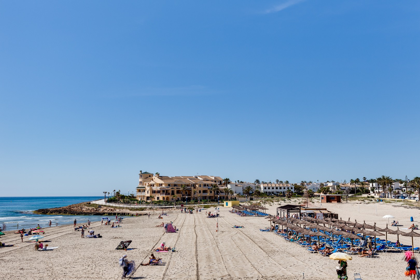 o_1jqr0l3h9se4bi39u61qiaubb4u Apartment in Orihuela Costa, Alicante