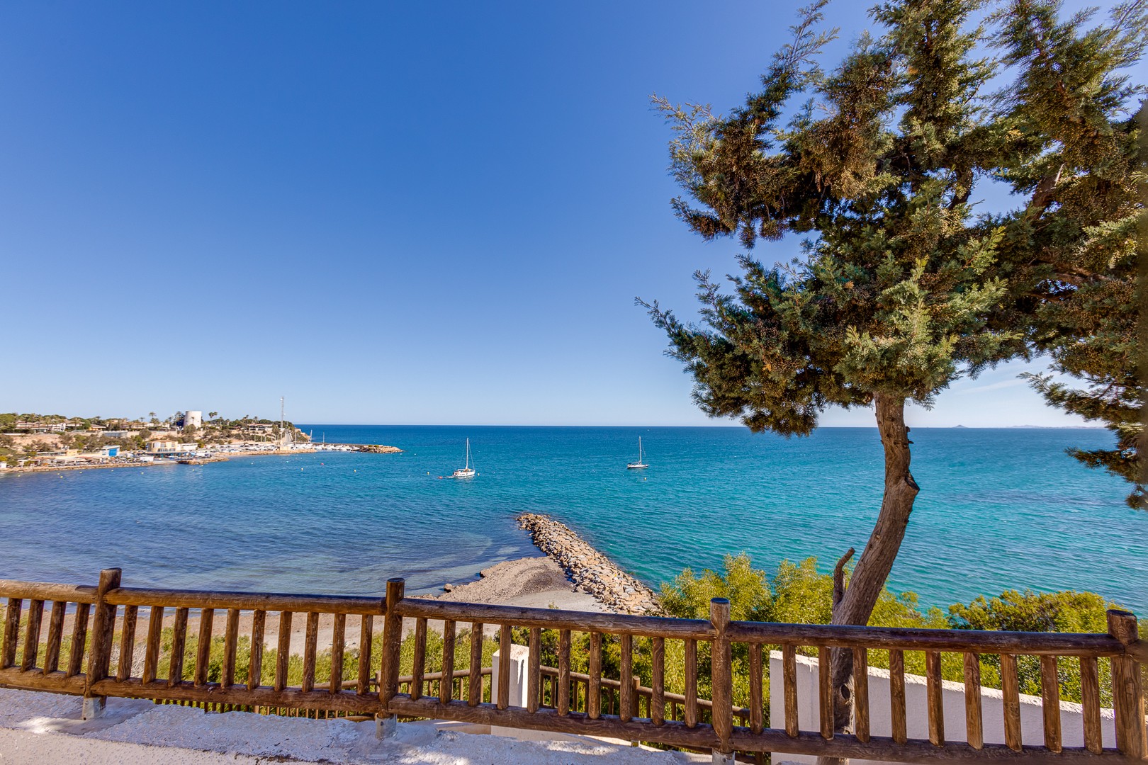 o_1jqr0l3h9uda1k7p1mao3c83c94v Apartment in Orihuela Costa, Alicante