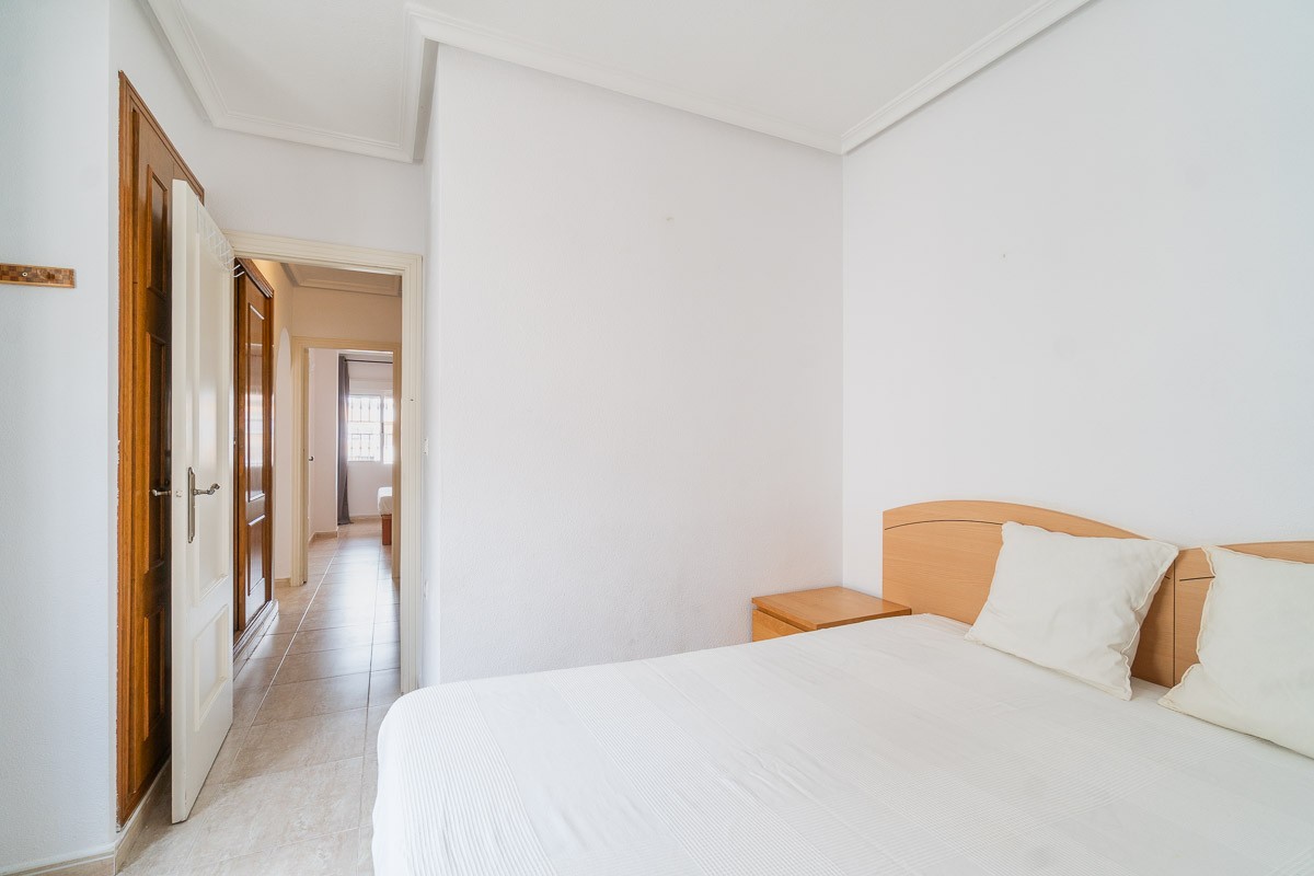 o_1jr7mr8p310fih601517194m1nnj38 Apartment in Orihuela Costa, Alicante