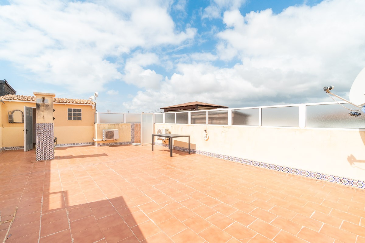 o_1jr7mr8p31ghrj7mt11e7h9g03g Apartment in Orihuela Costa, Alicante