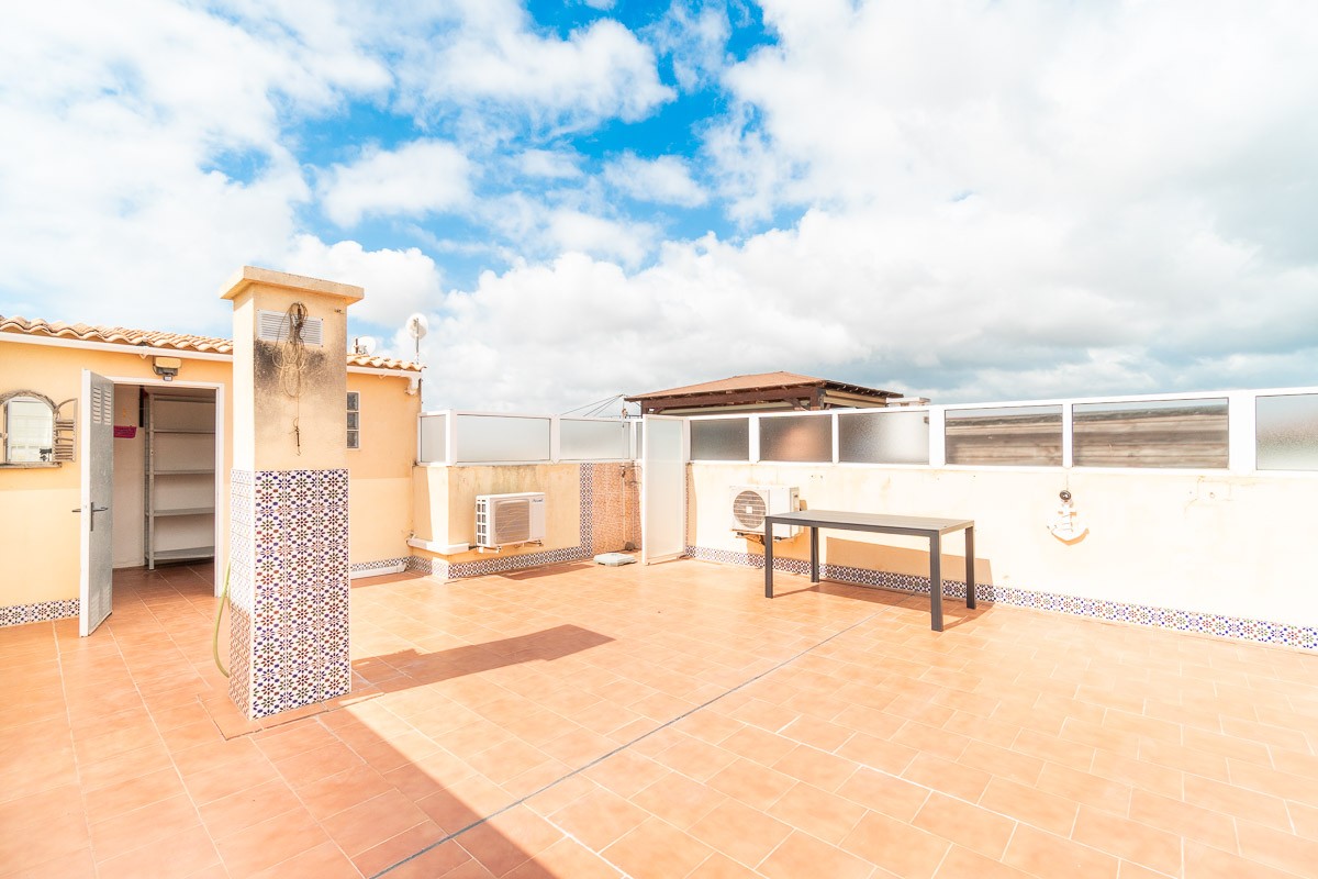 o_1jr7mr8p333l4mv7jv1pcuv93d Apartment in Orihuela Costa, Alicante