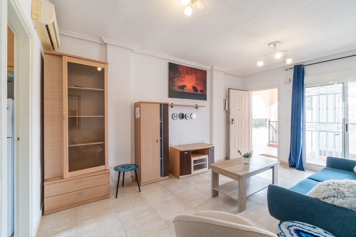 o_1jr7mr8p3p75jm77ti11v8qlk2u Apartment in Orihuela Costa, Alicante