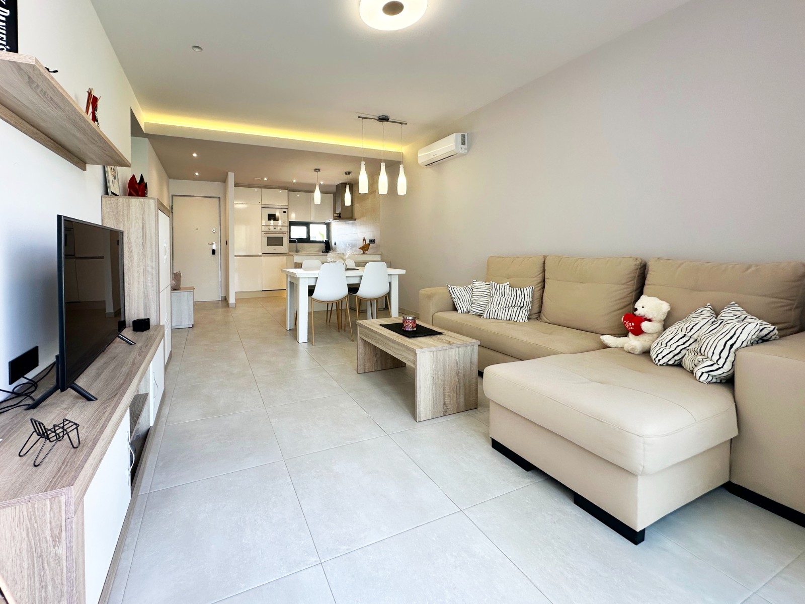 o_1jr822rae1en1igri71iadmhk3f Penthouse in Guardamar del Segura, Alicante
