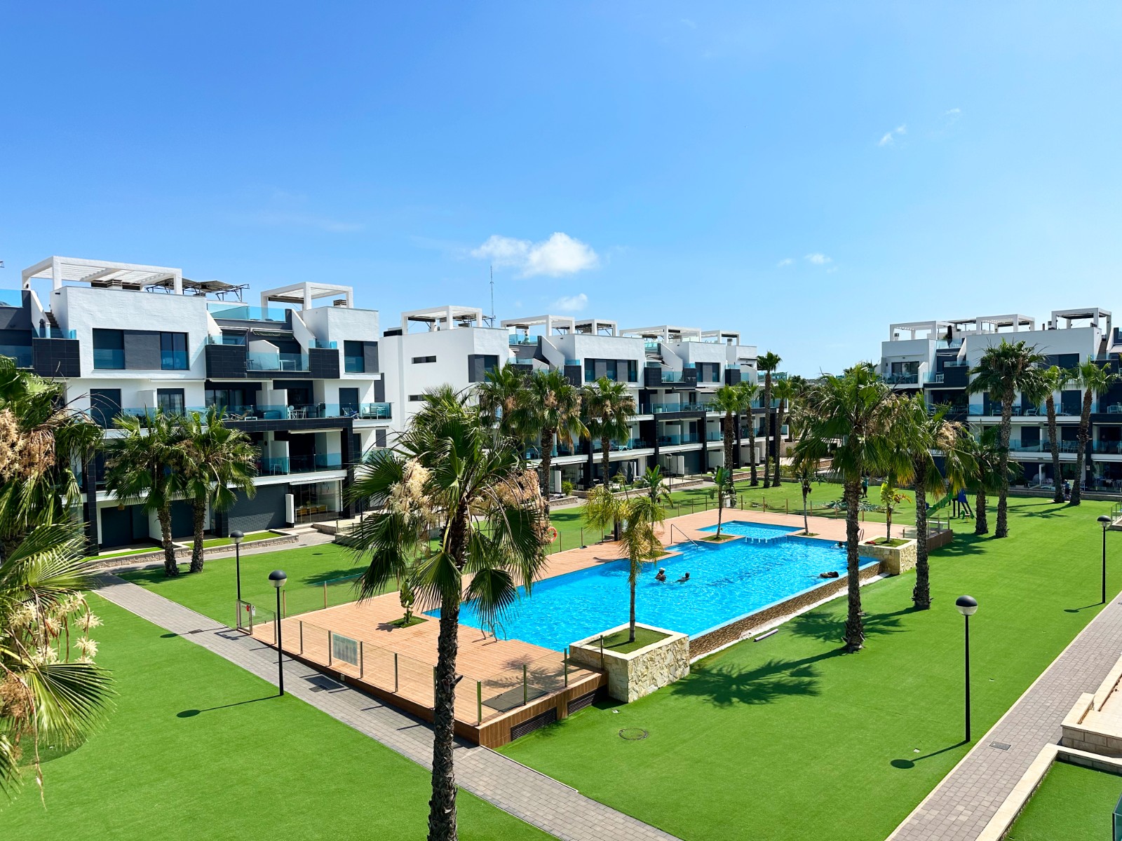 o_1jr822rae4tpqa5ef1qjr1b3g3v Penthouse in Guardamar del Segura, Alicante