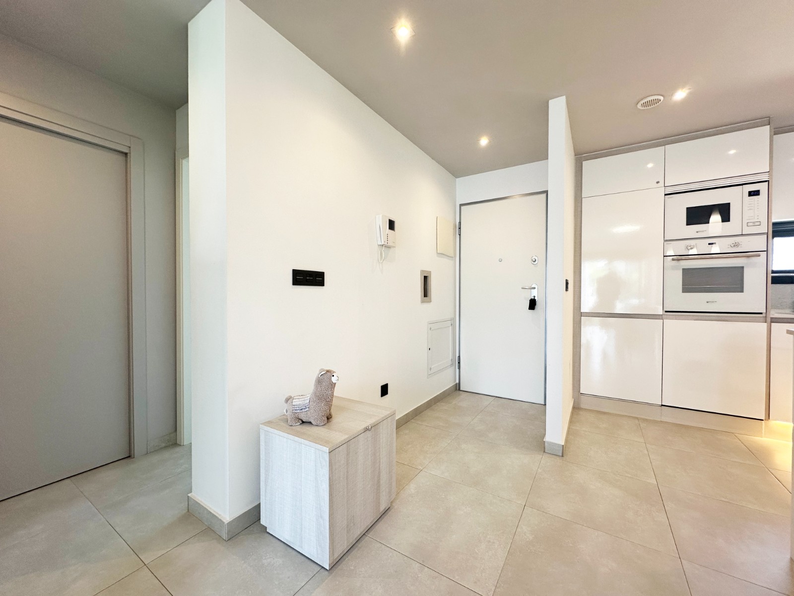o_1jr822raeo4i7ks1kmv1bi81qv735 Penthouse in Guardamar del Segura, Alicante