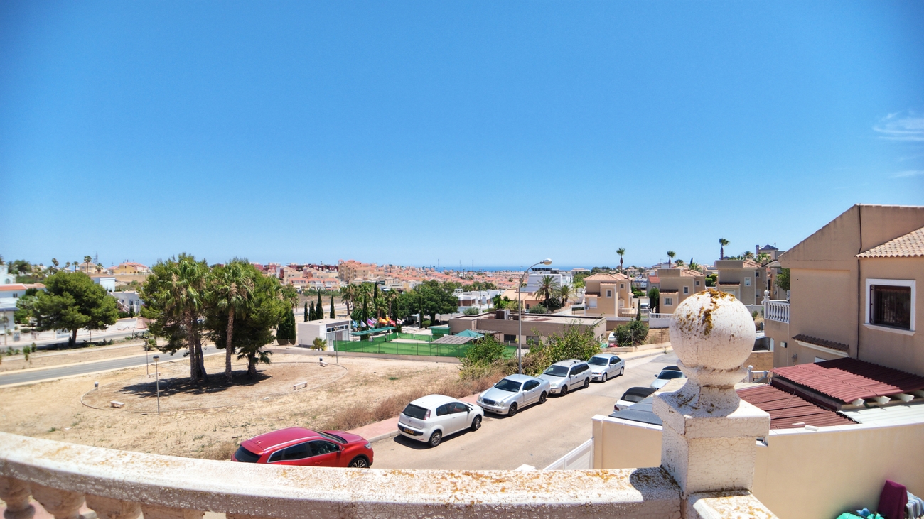 default Town House in Blue Lagoon, Alicante