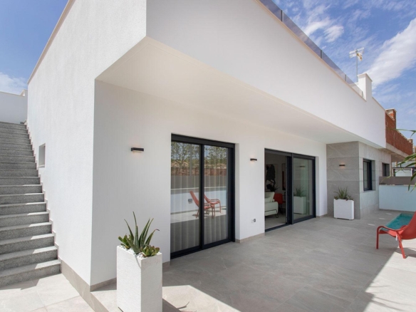 Villa for sale in Sucina