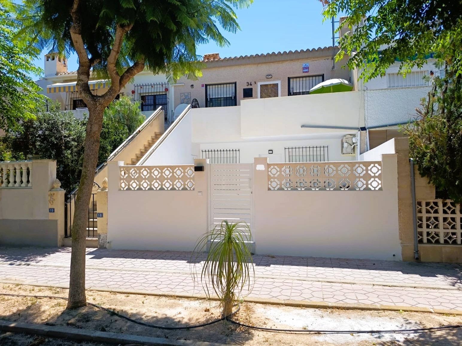 11-27 Bungalow in Orihuela Costa, Alicante