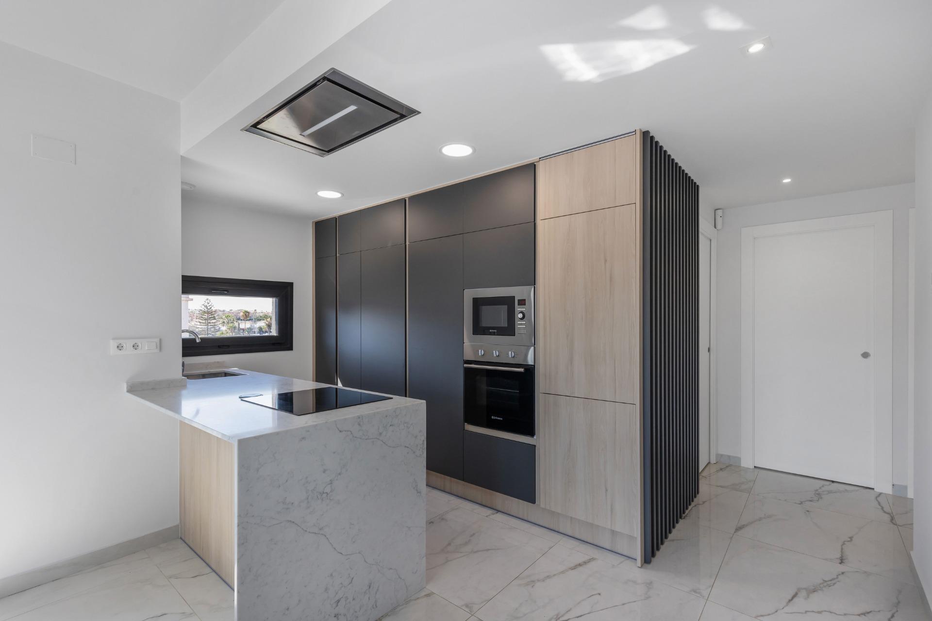 15-10 Penthouse in Orihuela Costa, Alicante