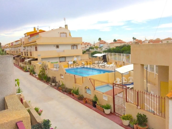 Town House for sale in Orihuela Costa