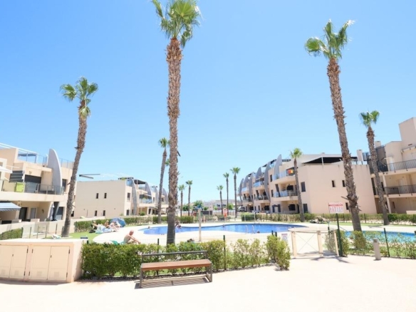 Apartment for sale in Pilar de La Horadada