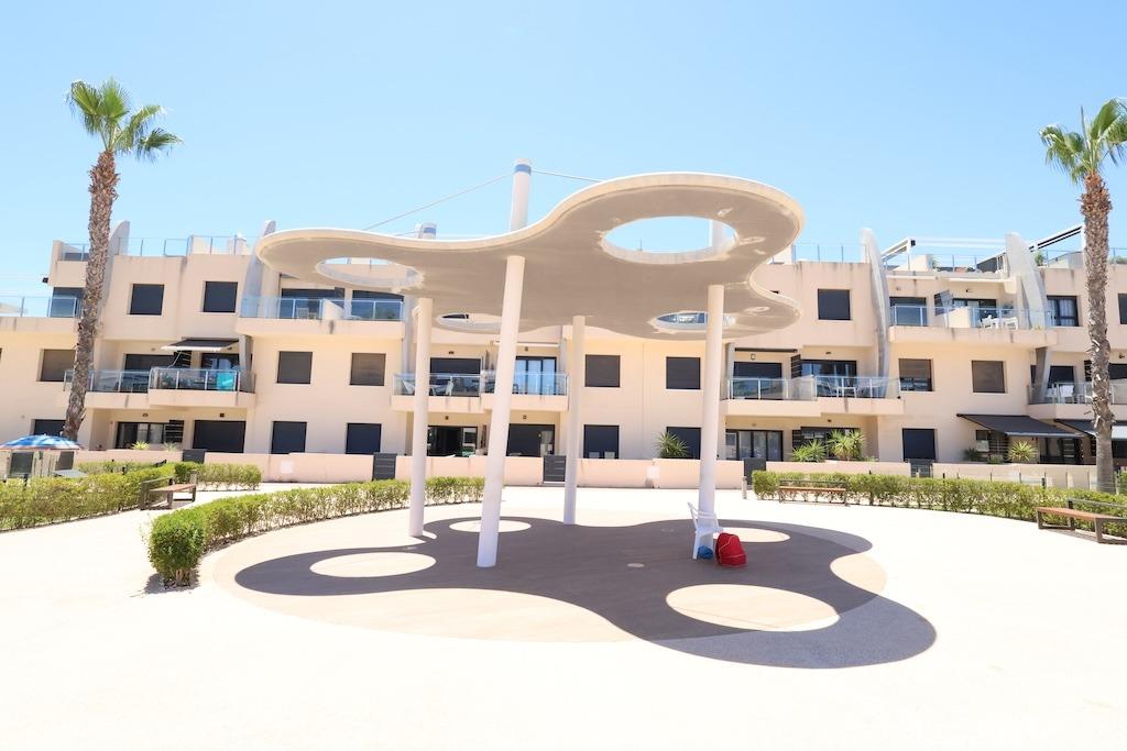 2-20 Apartment in Pilar de La Horadada, Alicante