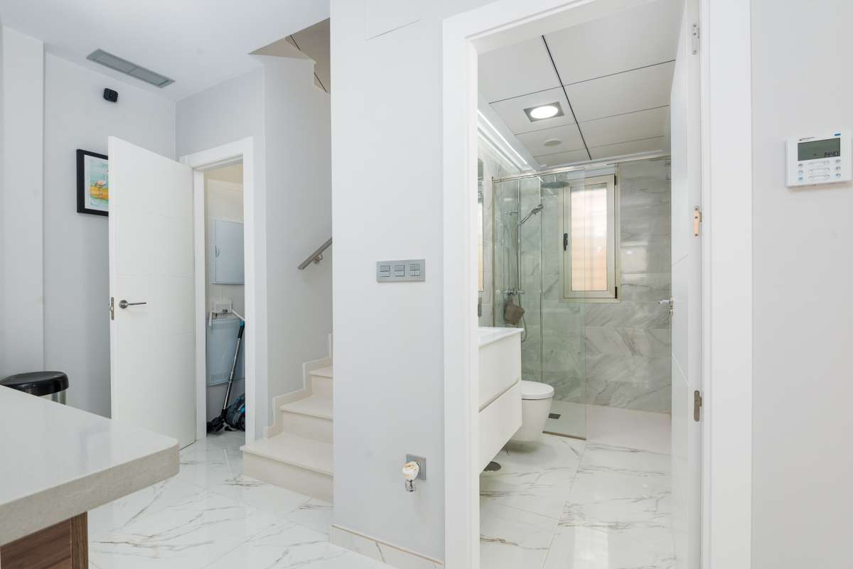20260711105219000000_Monica-Calle-Nerbion-6-Villa-Martin-47 Villa in Orihuela Costa, Alicante