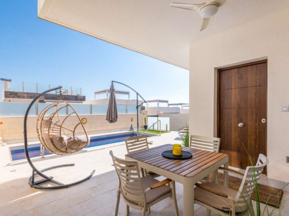Villa for sale in Orihuela Costa