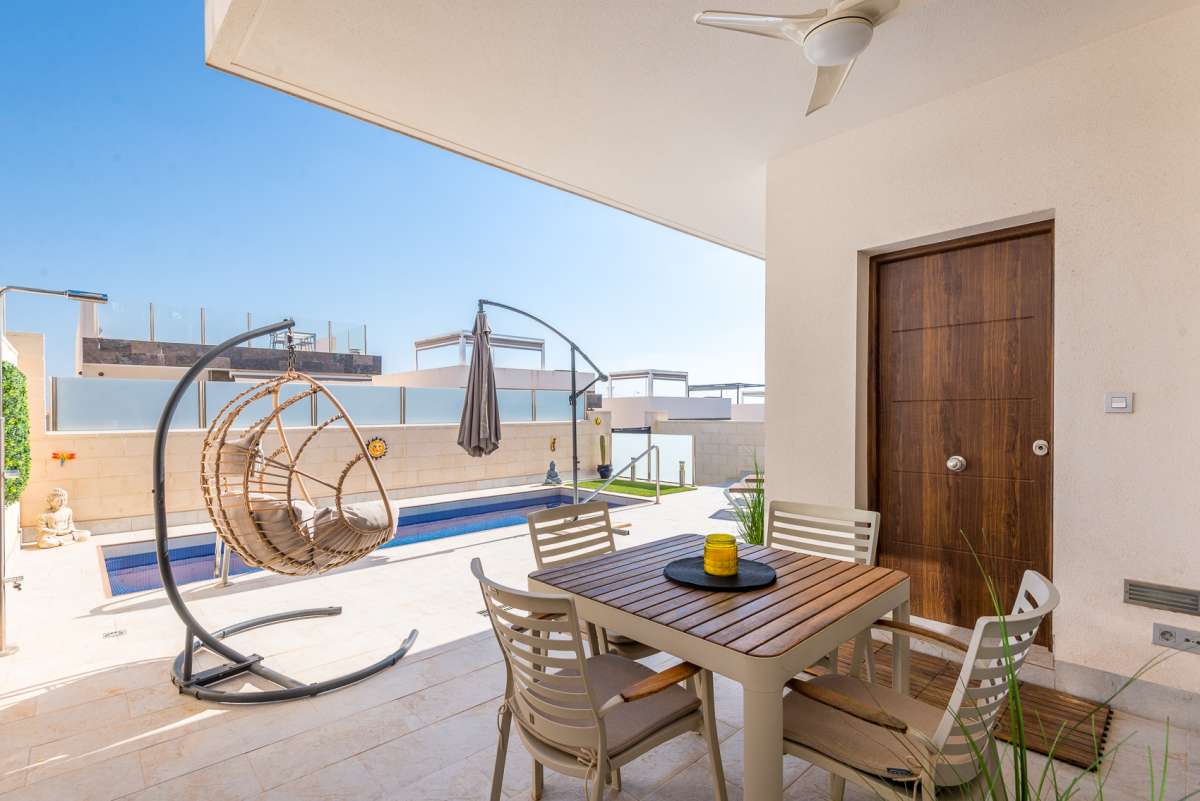 20260711105222000000_Monica-Calle-Nerbion-6-Villa-Martin-1.jpg Villa for sale in Orihuela Costa