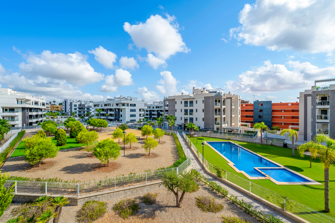 26c522v0707 Apartment in Villamartin, Alicante