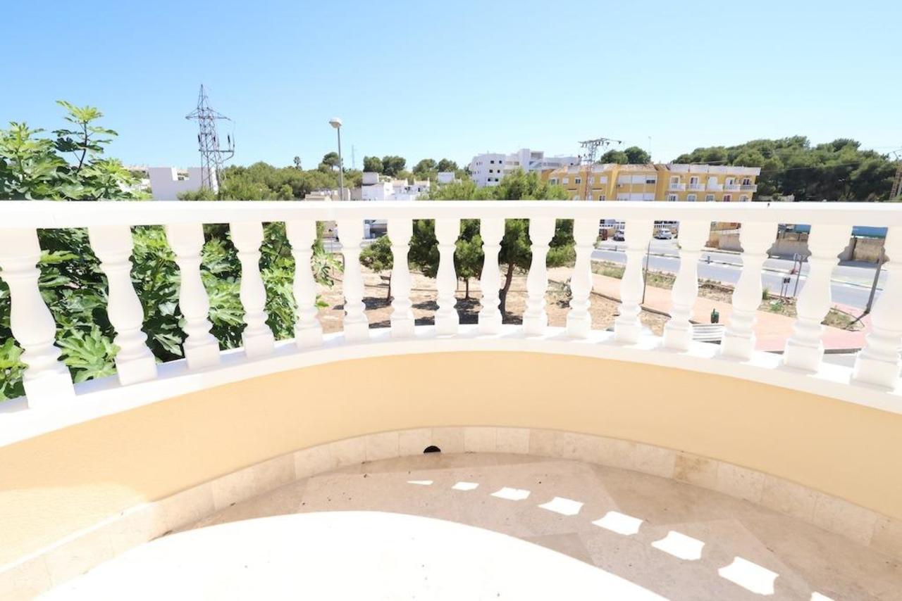 26g648a0736 Villa in Orihuela Costa, Alicante
