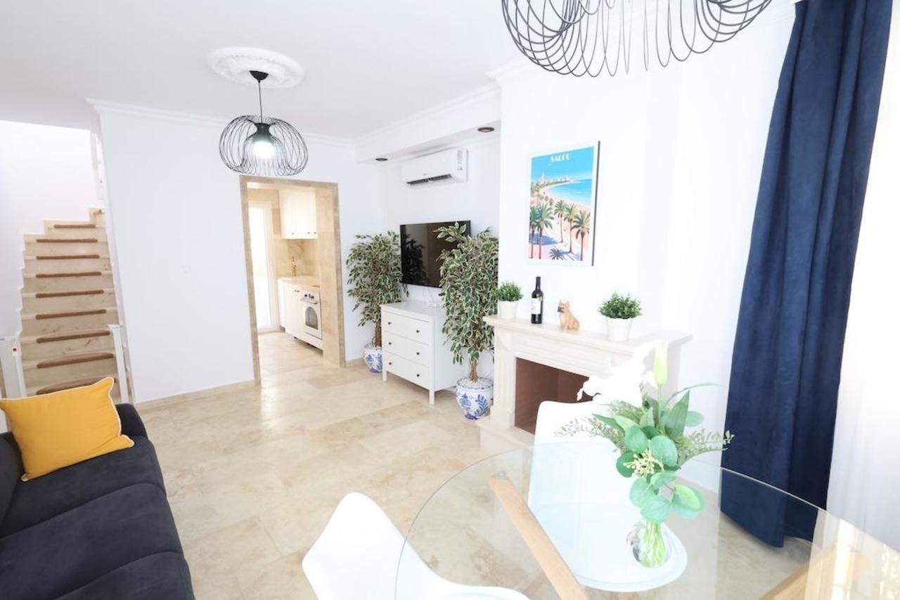 26i523s0735 Villa in Orihuela Costa, Alicante