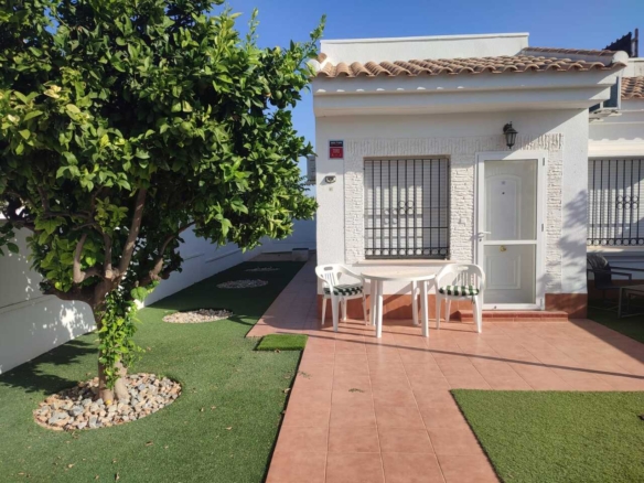 Villa for sale in Sucina