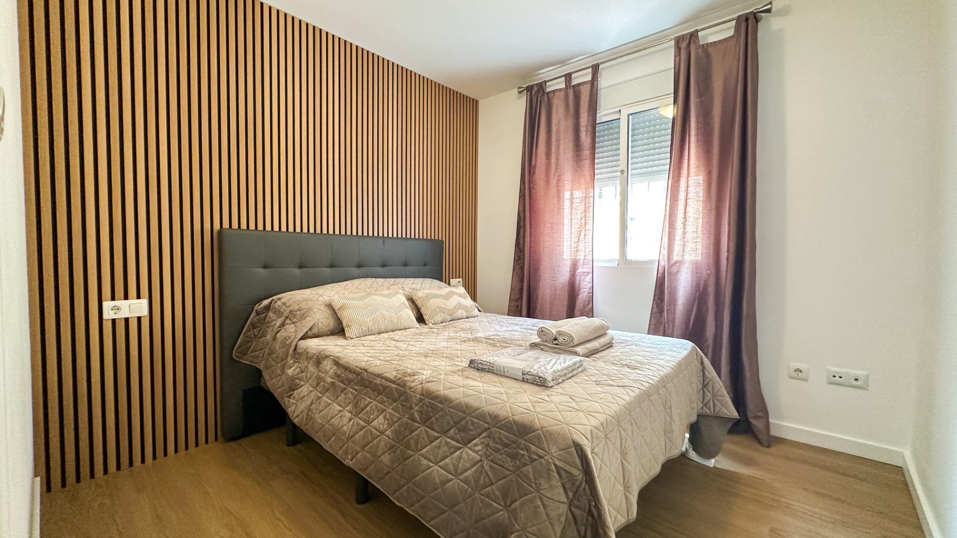 32-45 Town House in San Miguel de Salinas, Alicante