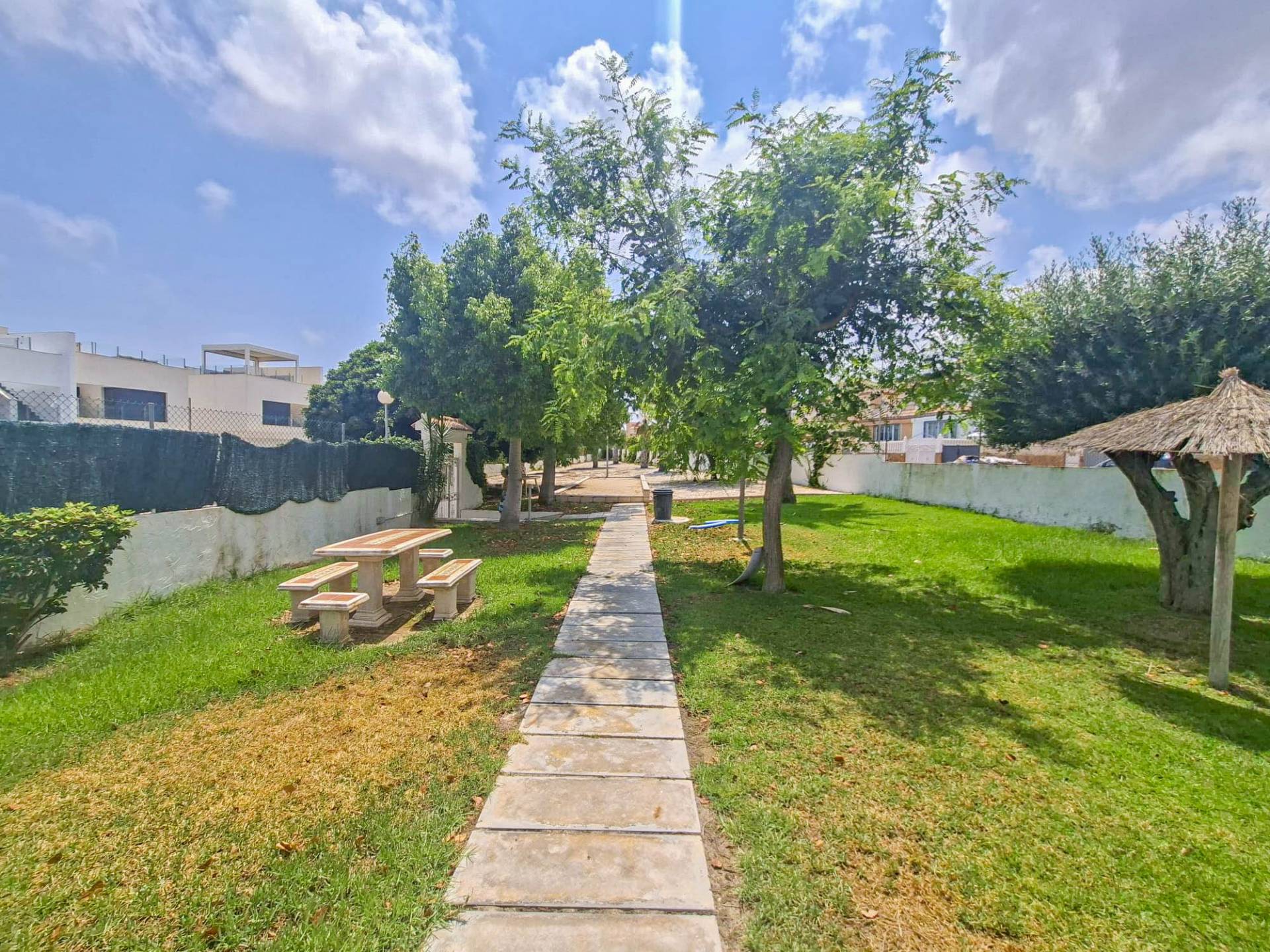 3ozzyBHoAbuBHqkvMVvPG5xqfB2hs7AE Villa in Villamartin, Alicante