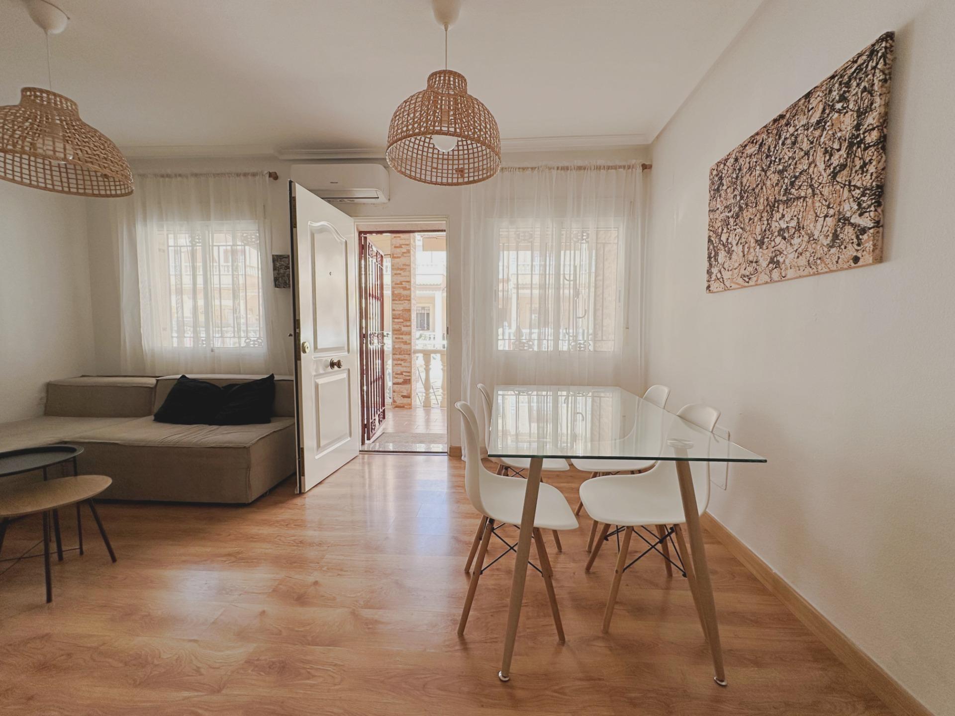 5-6 Semi Detached in Orihuela Costa, Alicante