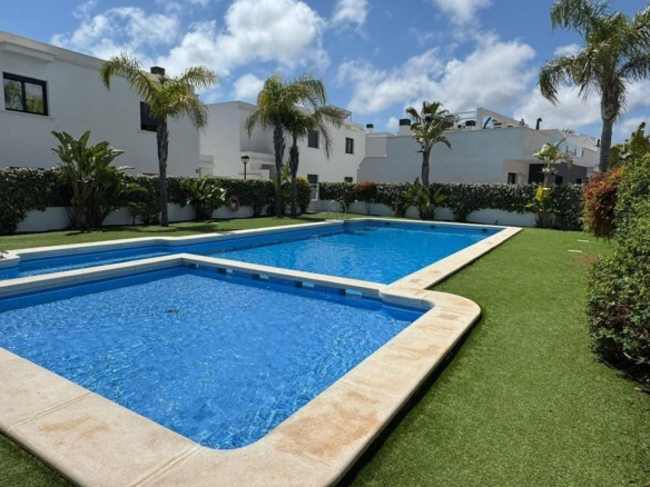 Duplex for sale in Orihuela Costa