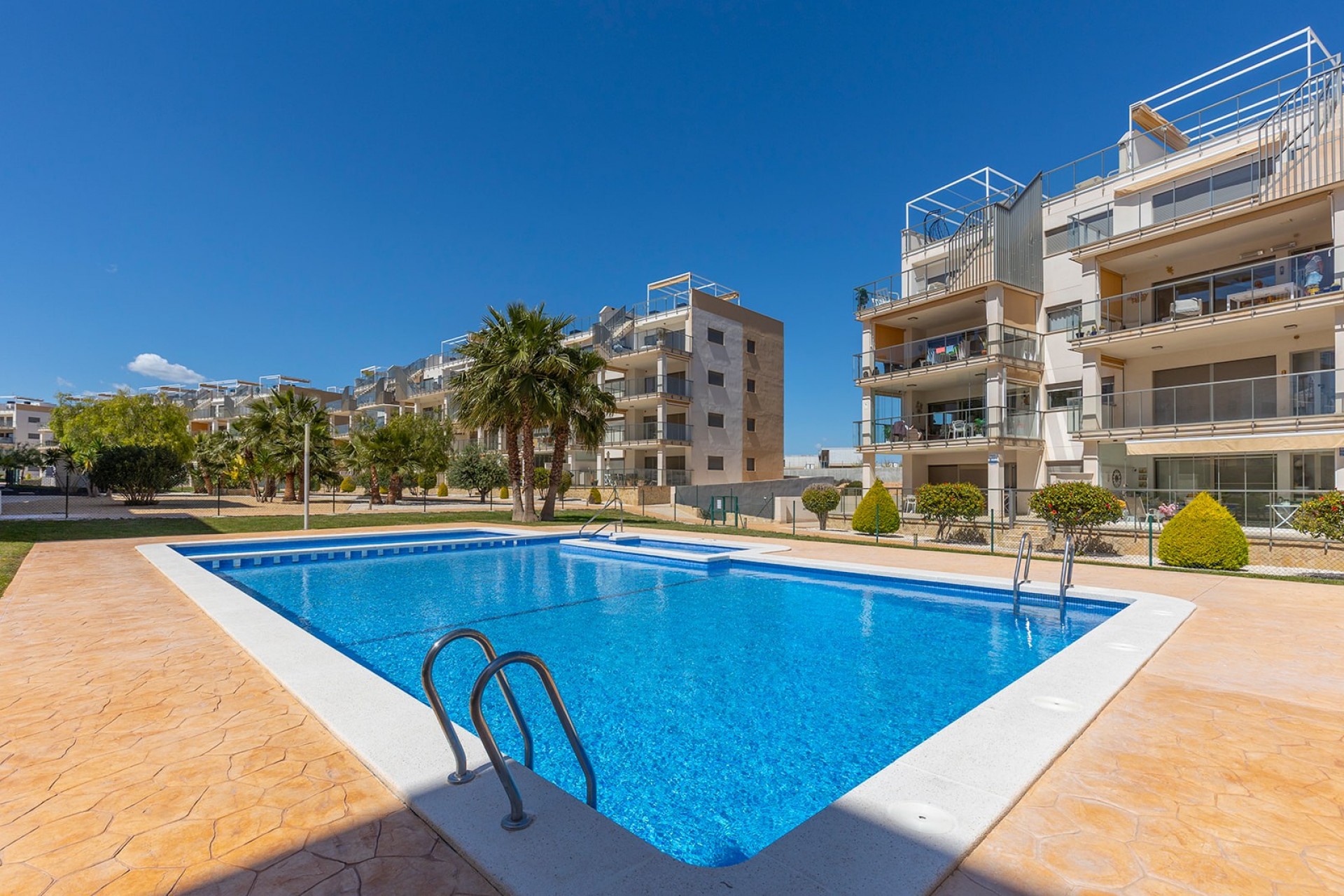 730961_xl Apartment for sale in Orihuela Costa