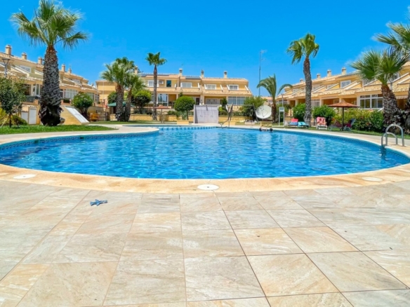 Town House for sale in Orihuela Costa